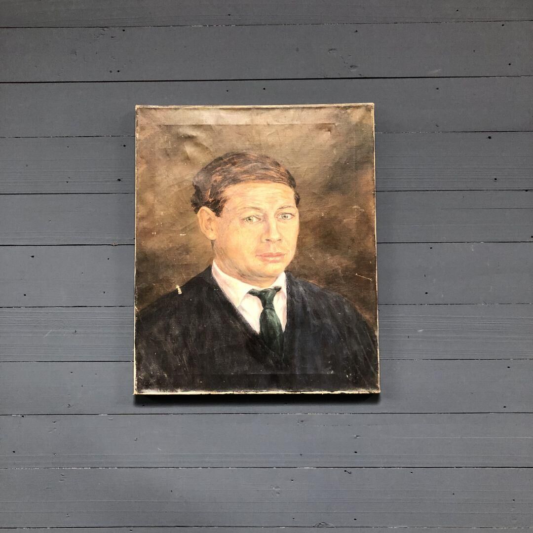 1950s man painting