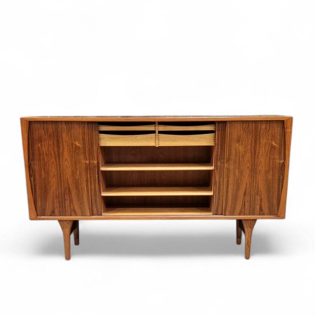 Vintage Scandinavian Sideboard in Rio Rosewood, Henning Kjaernulf
