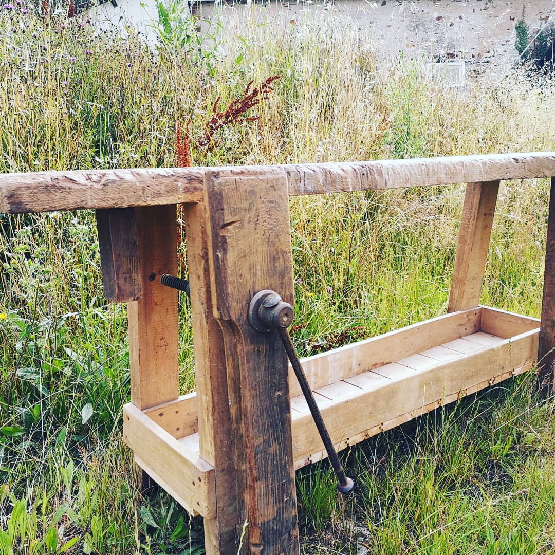 Established old carpenter