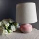Lampe de chevet céramique rose moucheté signé, abat jour lin