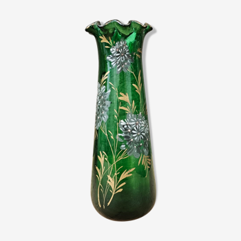 Vase en verre vert émaillé