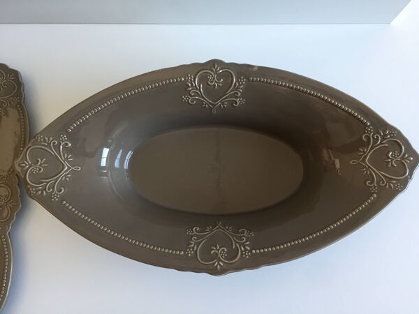 Service Art de Table Table Design Viande ou Légumier Porcelaine Marron Givré