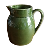 Water pitcher