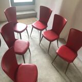 Chaise en skaï rouge