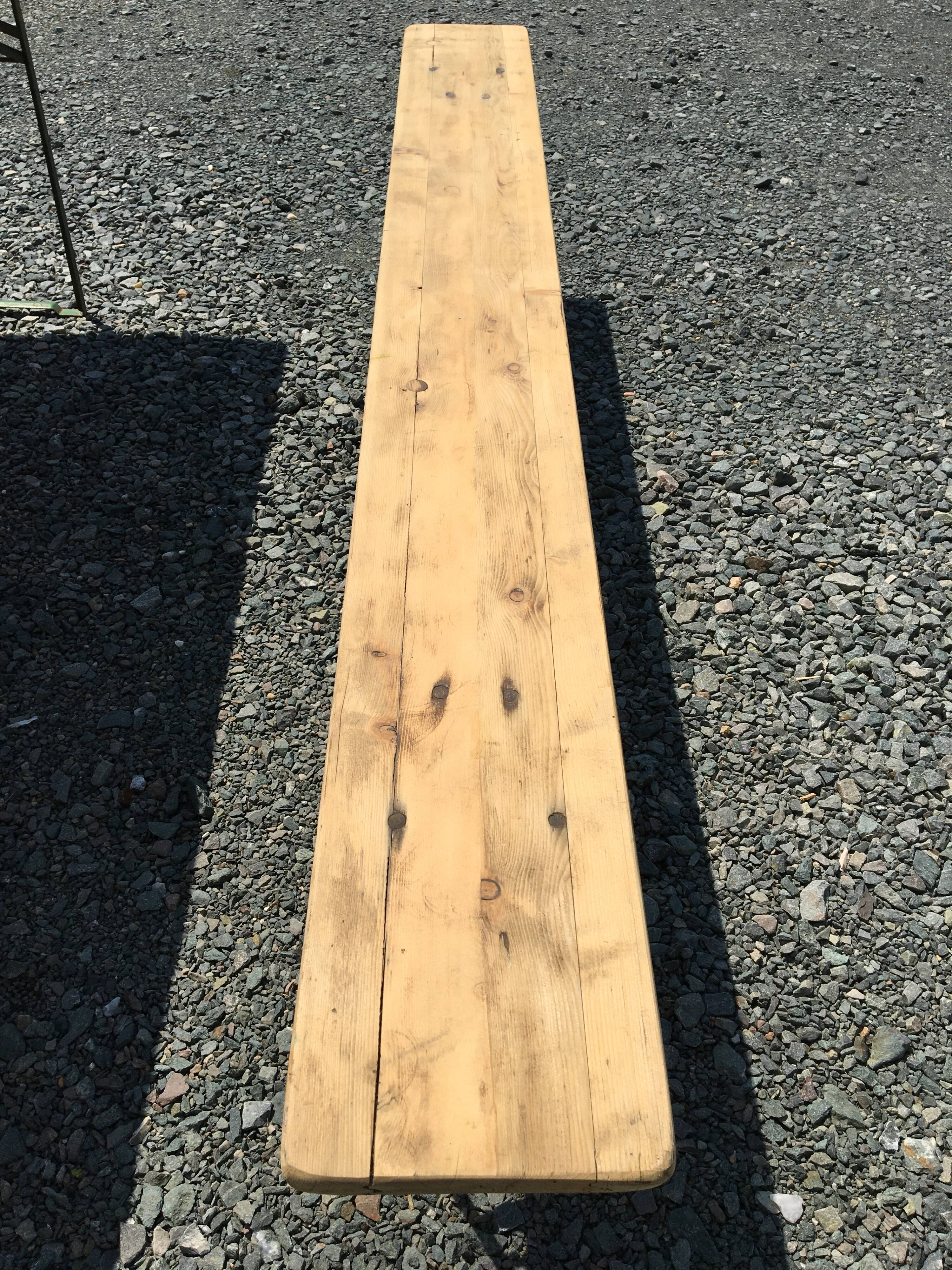 Guinguette table and its 2 benches