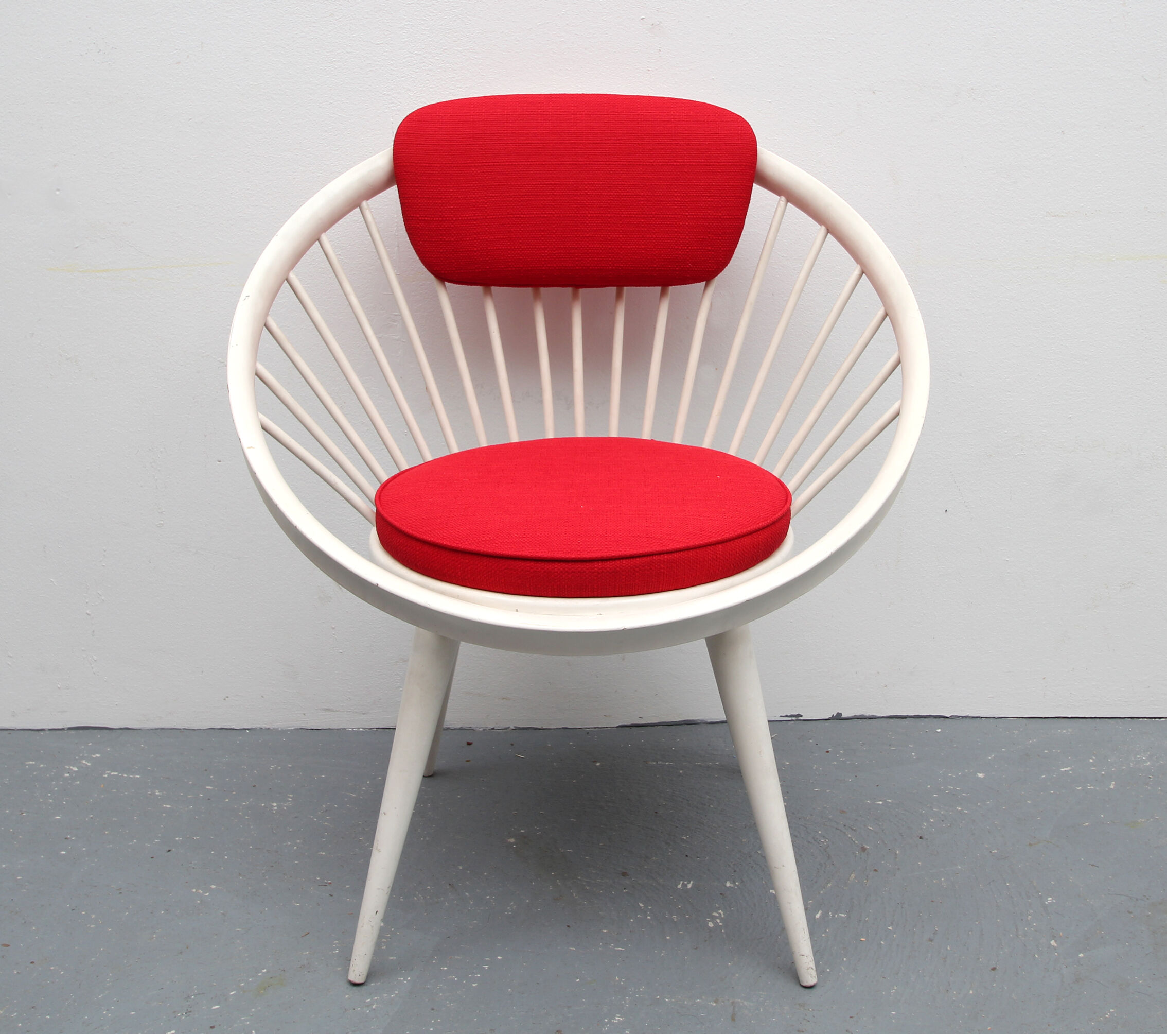 Fauteuil cercle par Yngve Ekström