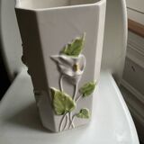 Vase with arum lilies