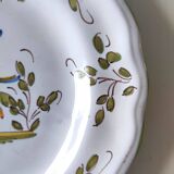 Moustiers earthenware decorative plate with bird