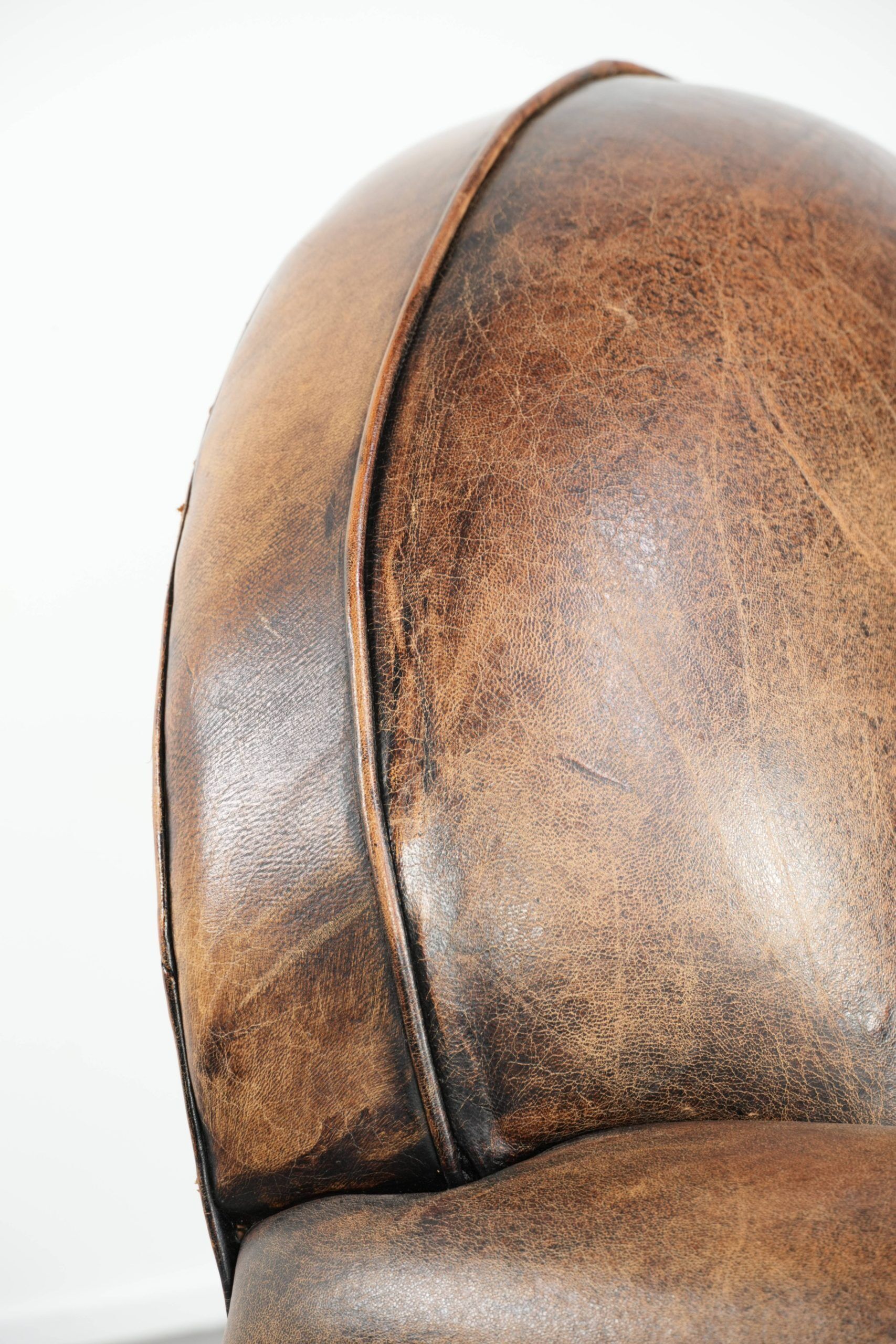 Armchair made of sheepskin leather in Art Deco design with beautiful patina