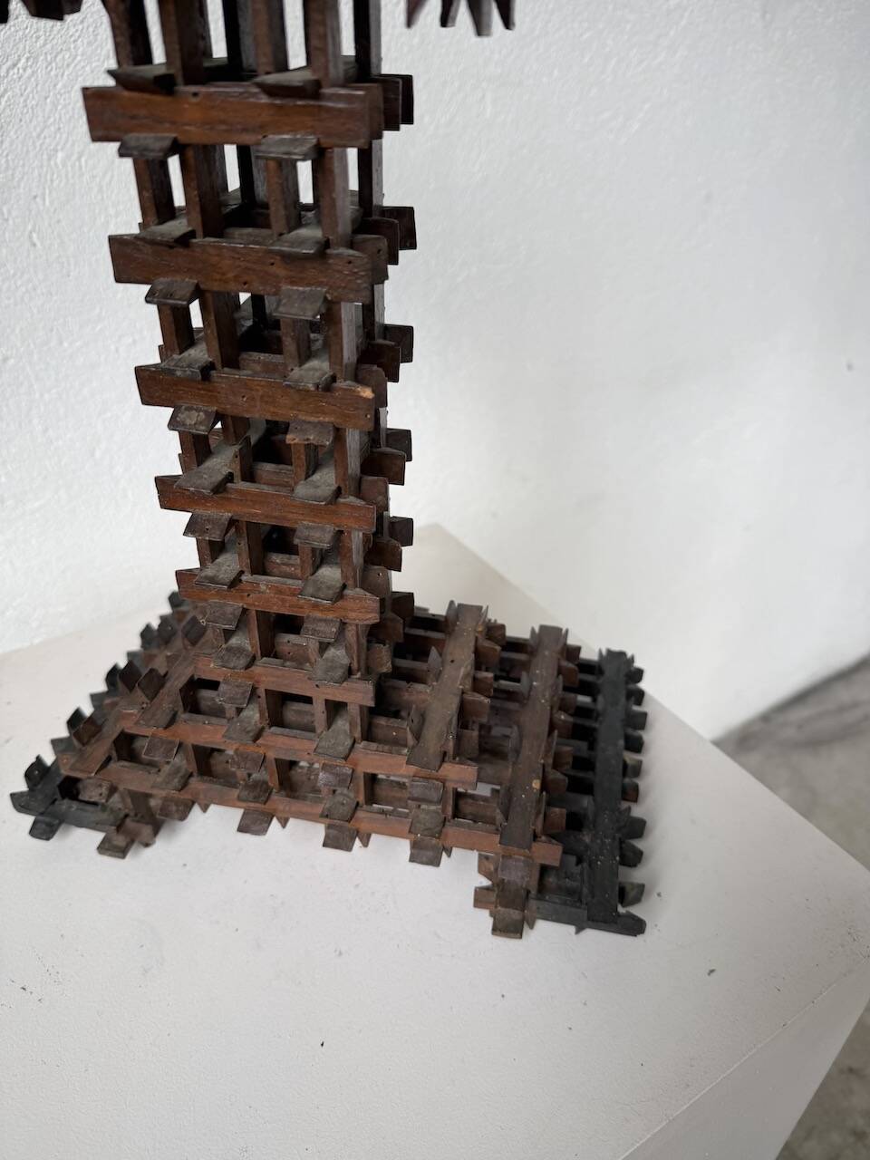 Crucifix sculpture Tramp Art 1900