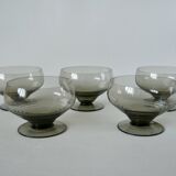 Set of 5 art deco design champagne glasses in smoked glass from the 30s and 40s