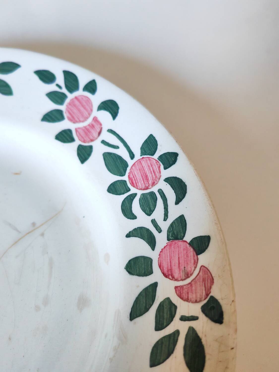 HBCM Montereau pink plate