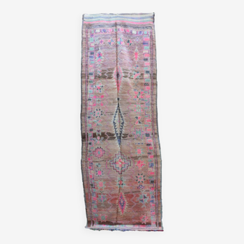 BOUJAD. Tapis marocain vintage, 121 x 345 cm