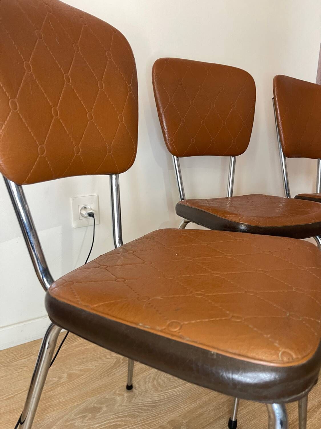 Set of 3 vintage 60s chairs in brown leatherette and chrome metal