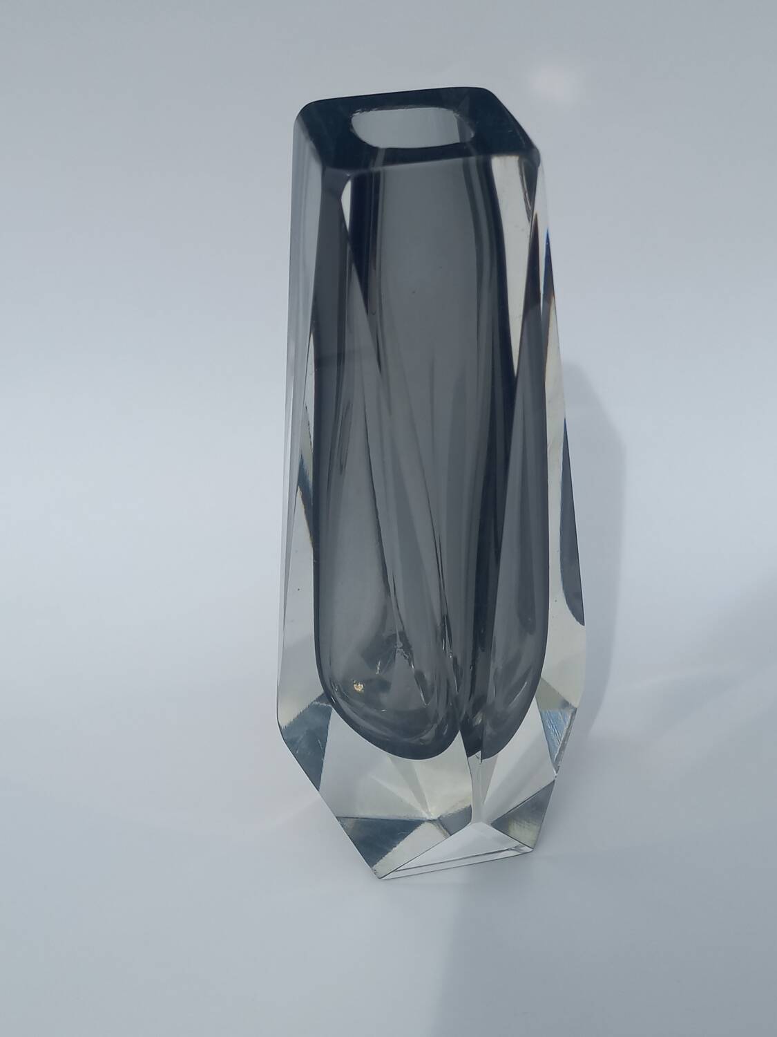 Faceted Murano Sommerso Vase by Flavio Poli