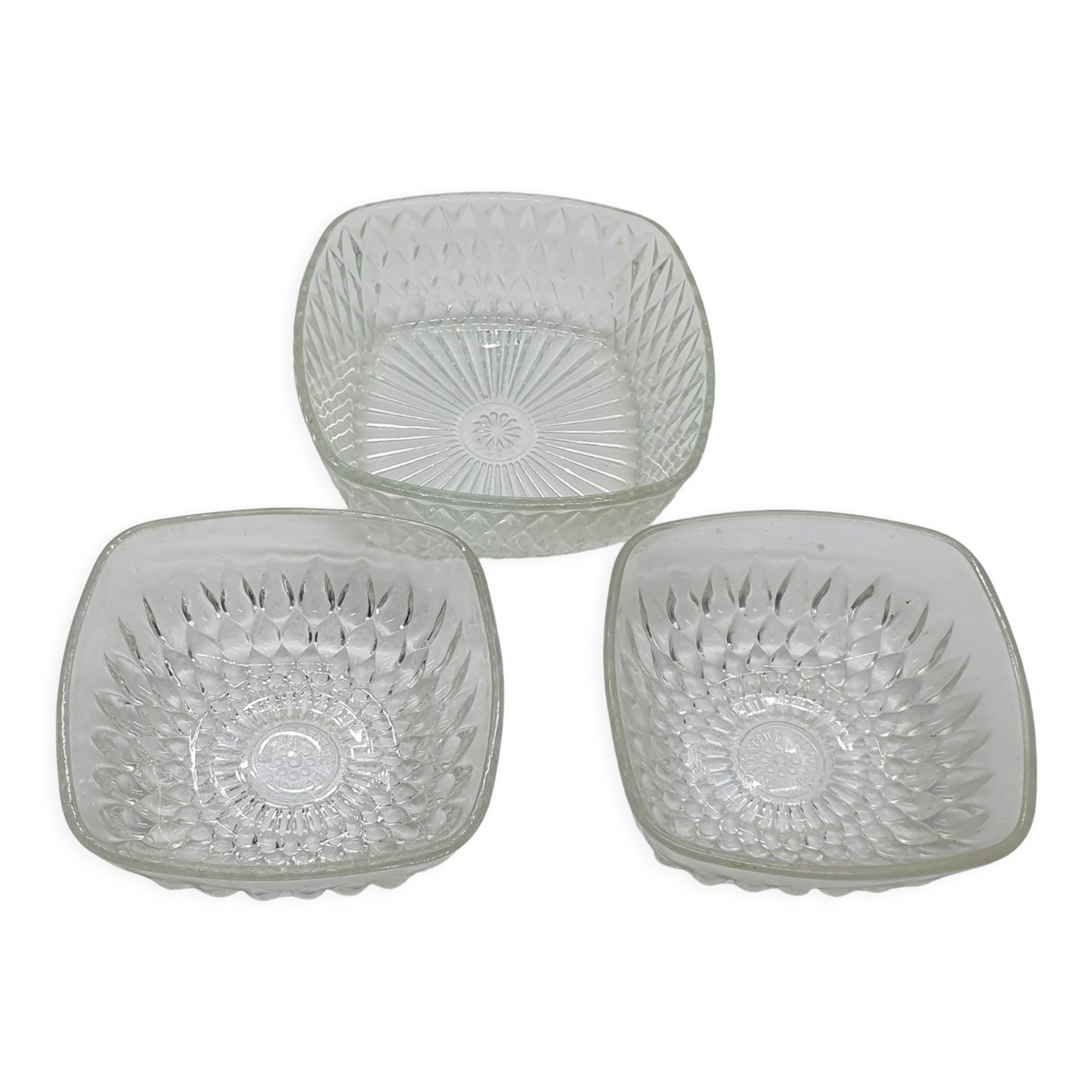 3 glass ramekins
