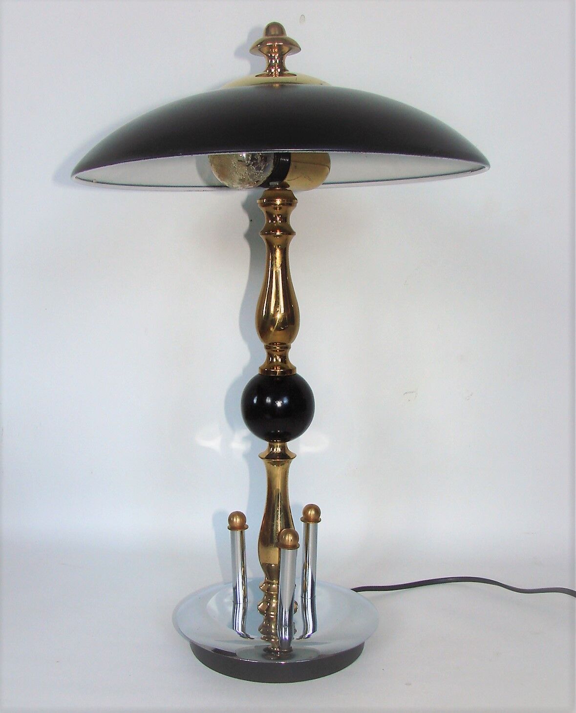 Art deco table lamp, 70s