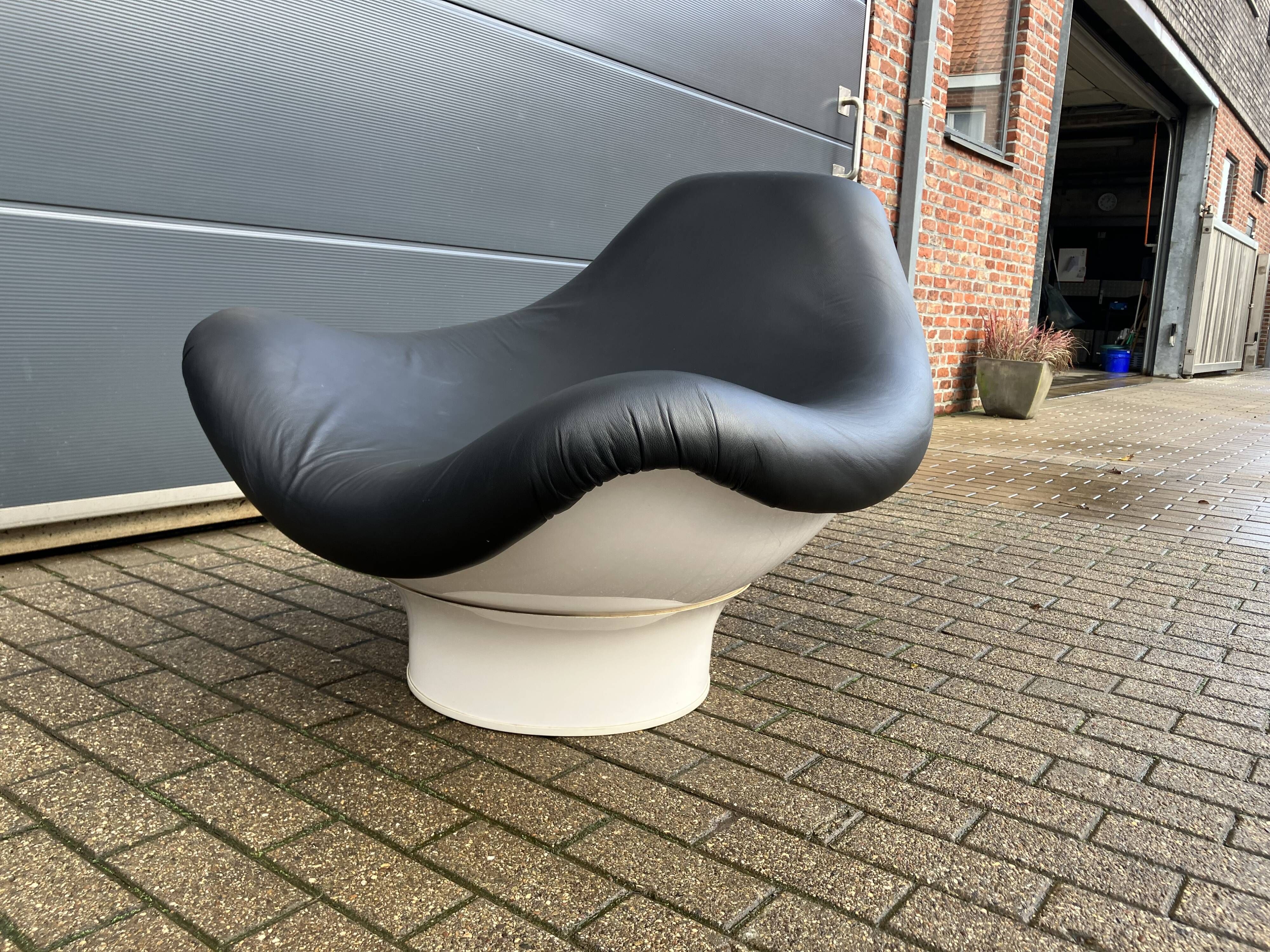 Rodica lounge chair de Mario Brunu pour Comfort Italy 1968