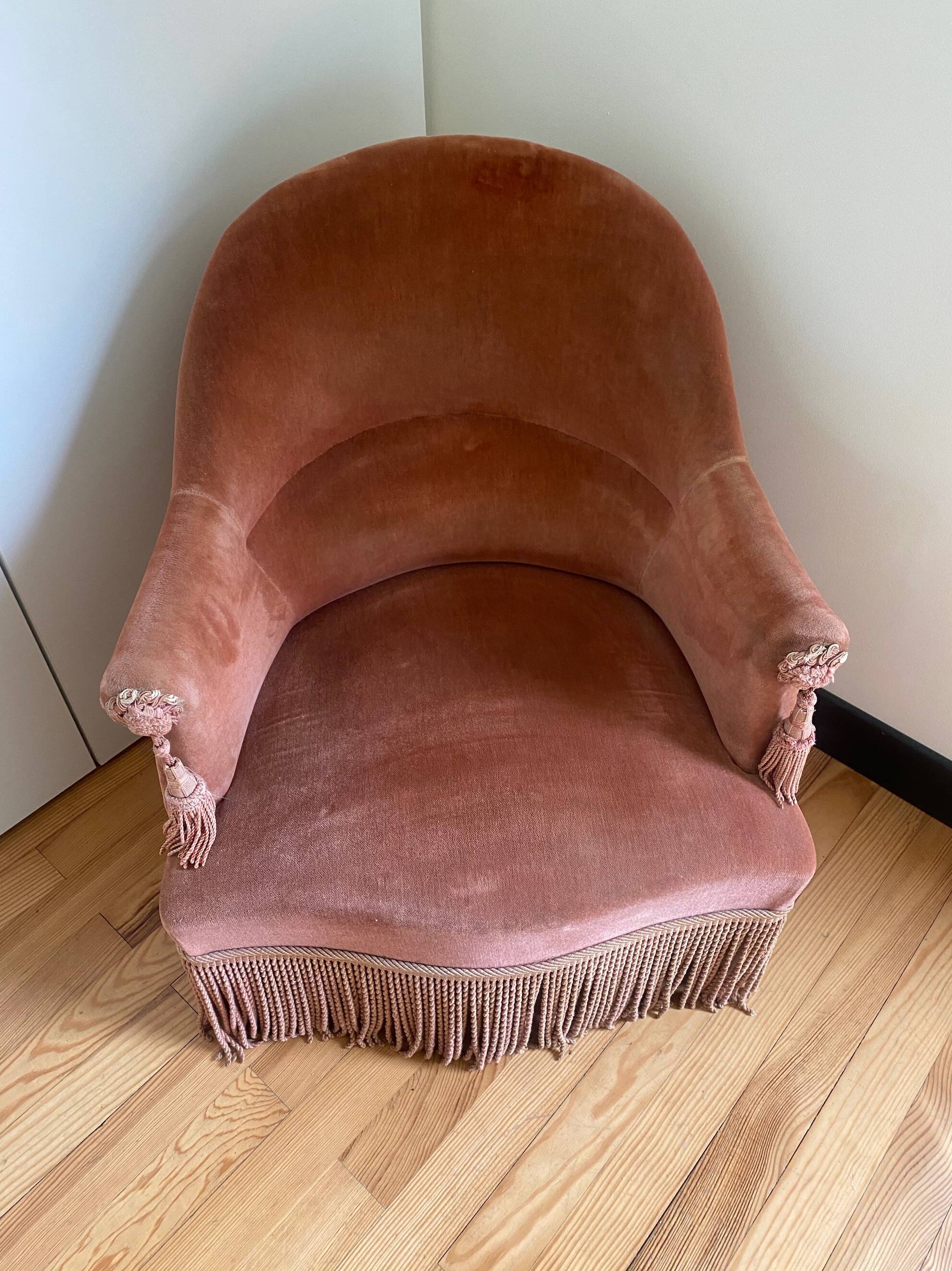 Vintage toad armchair Henriette