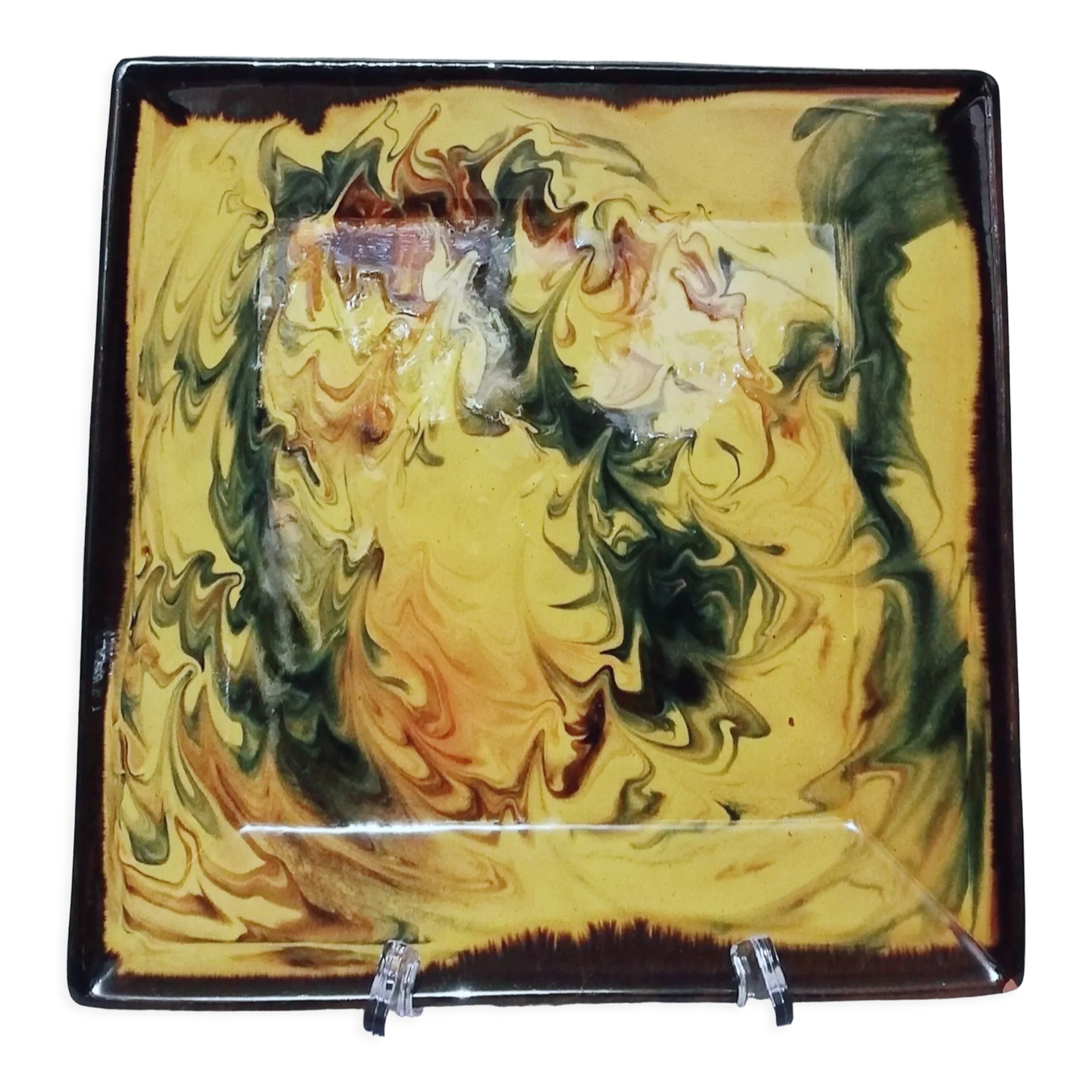 Square ceramic dish