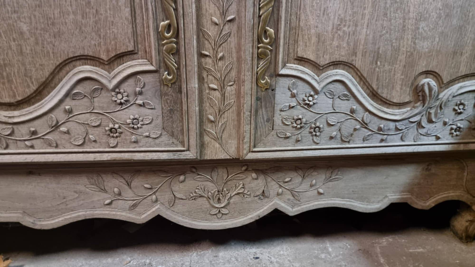 Armoire normande aerogommee