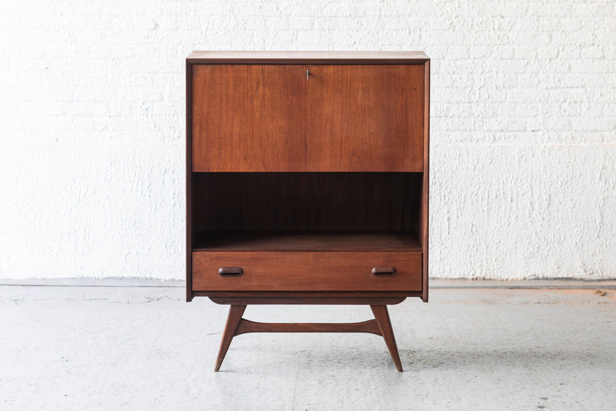 Cabinet by Louis van Teeffelen