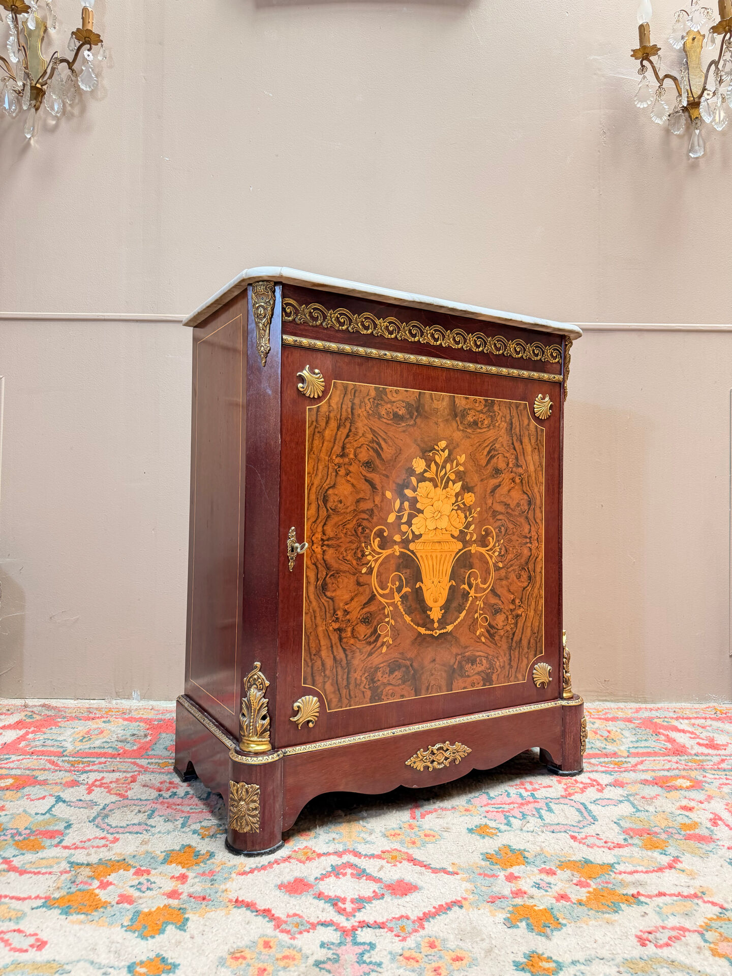 SUPPORT FURNITURE IN NAPOLEON III STYLE MARQUETRY
