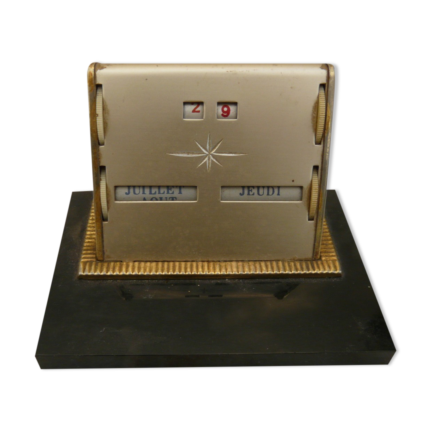 Perpetual calendar