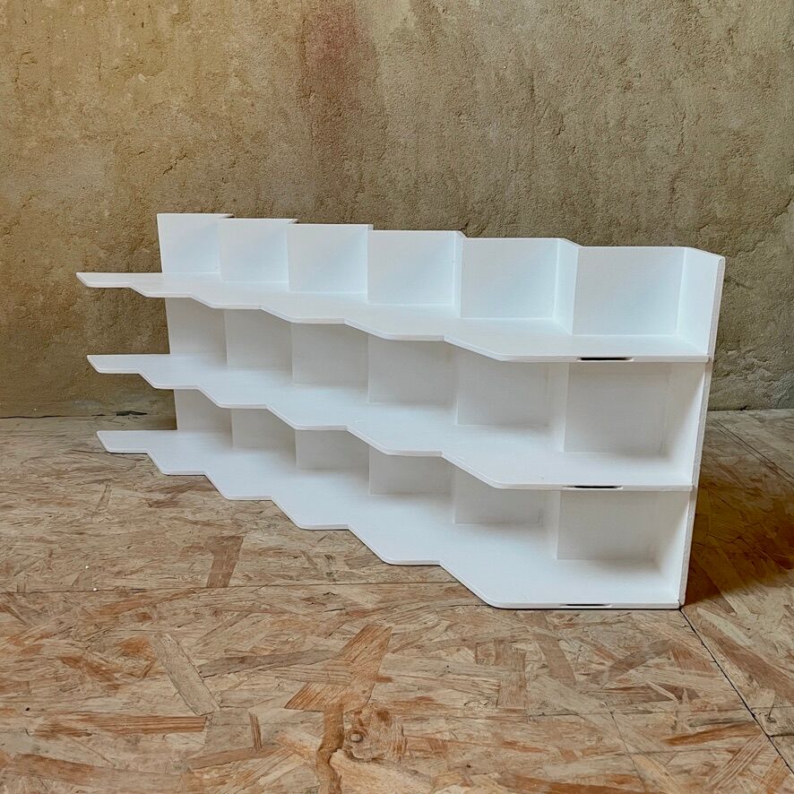 Wall shelf