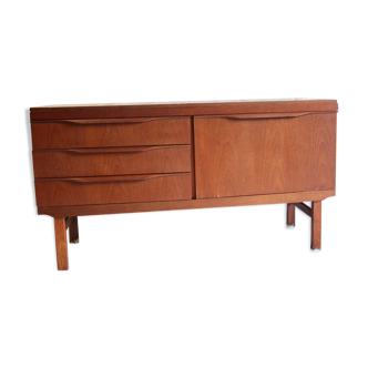 Enfilade style scandinave 1973
