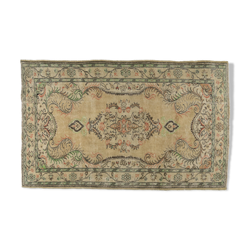 Anatolian handmade vintage rug 272 cm x 163 cm