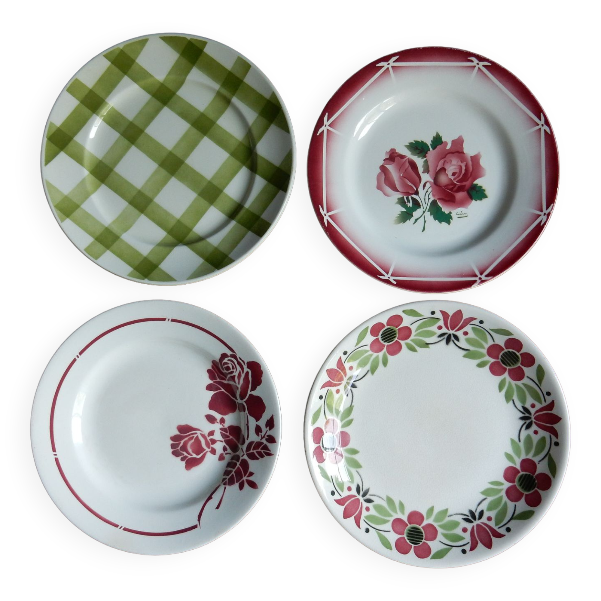 4 flat plates mismatched green and red