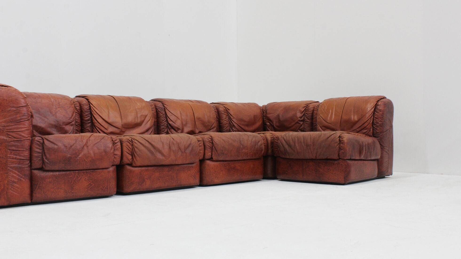 Vintage Seven Salotti modular sofa in cognac leather, Italy 1970s