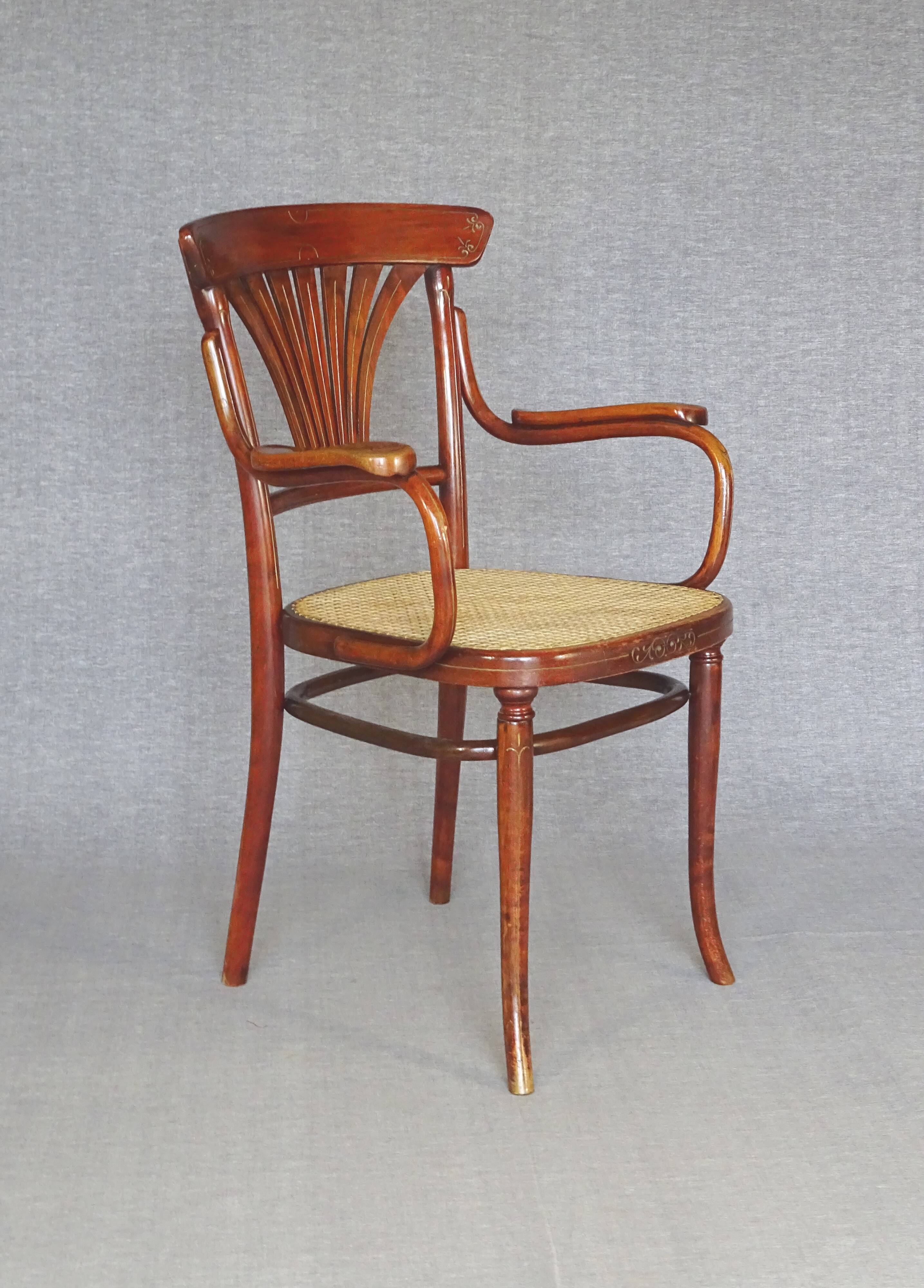 Thonet armchair No. 221, "bronze" inlays 1905 perfect caning