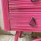 Commode rotin rose vintage