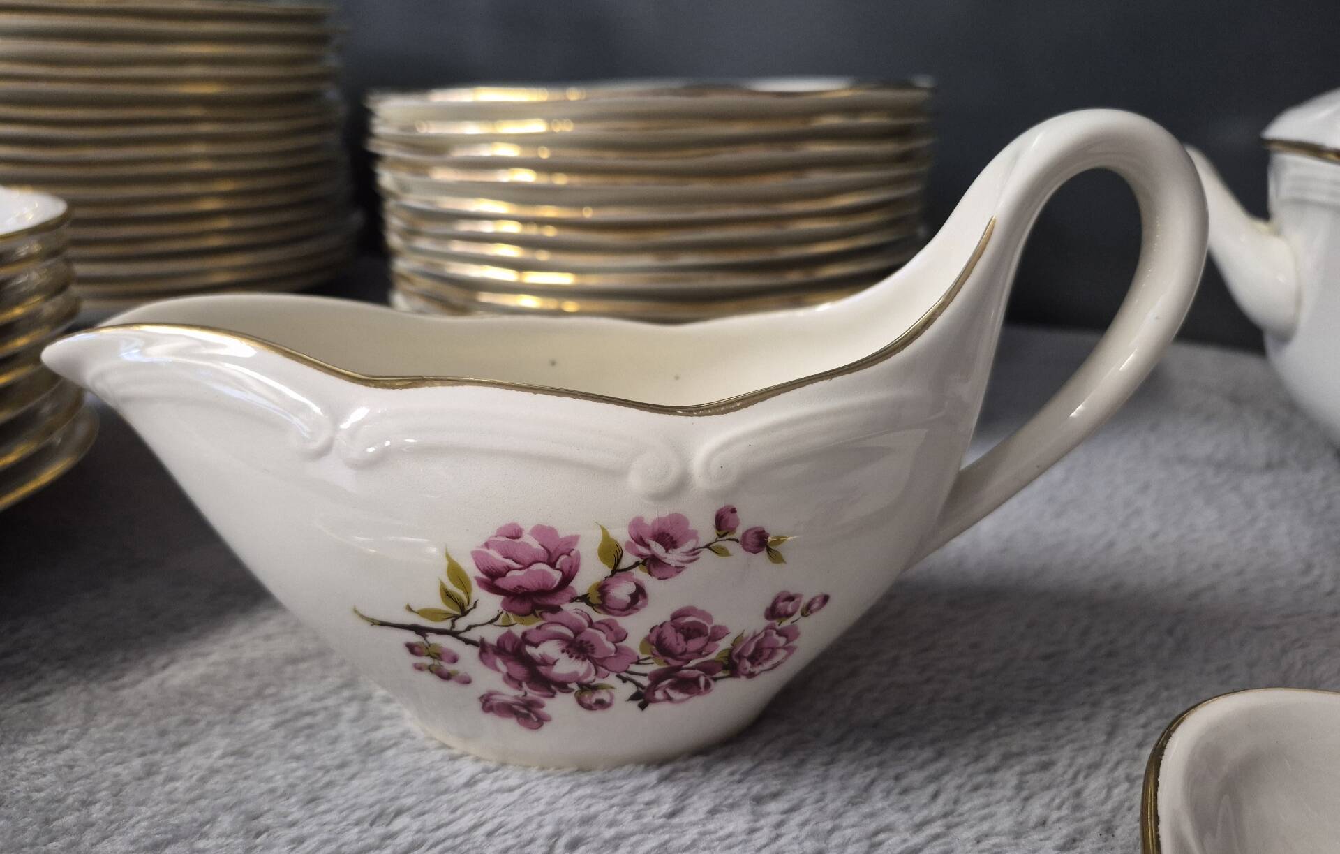 Gien France Peach Blossom dinnerware set