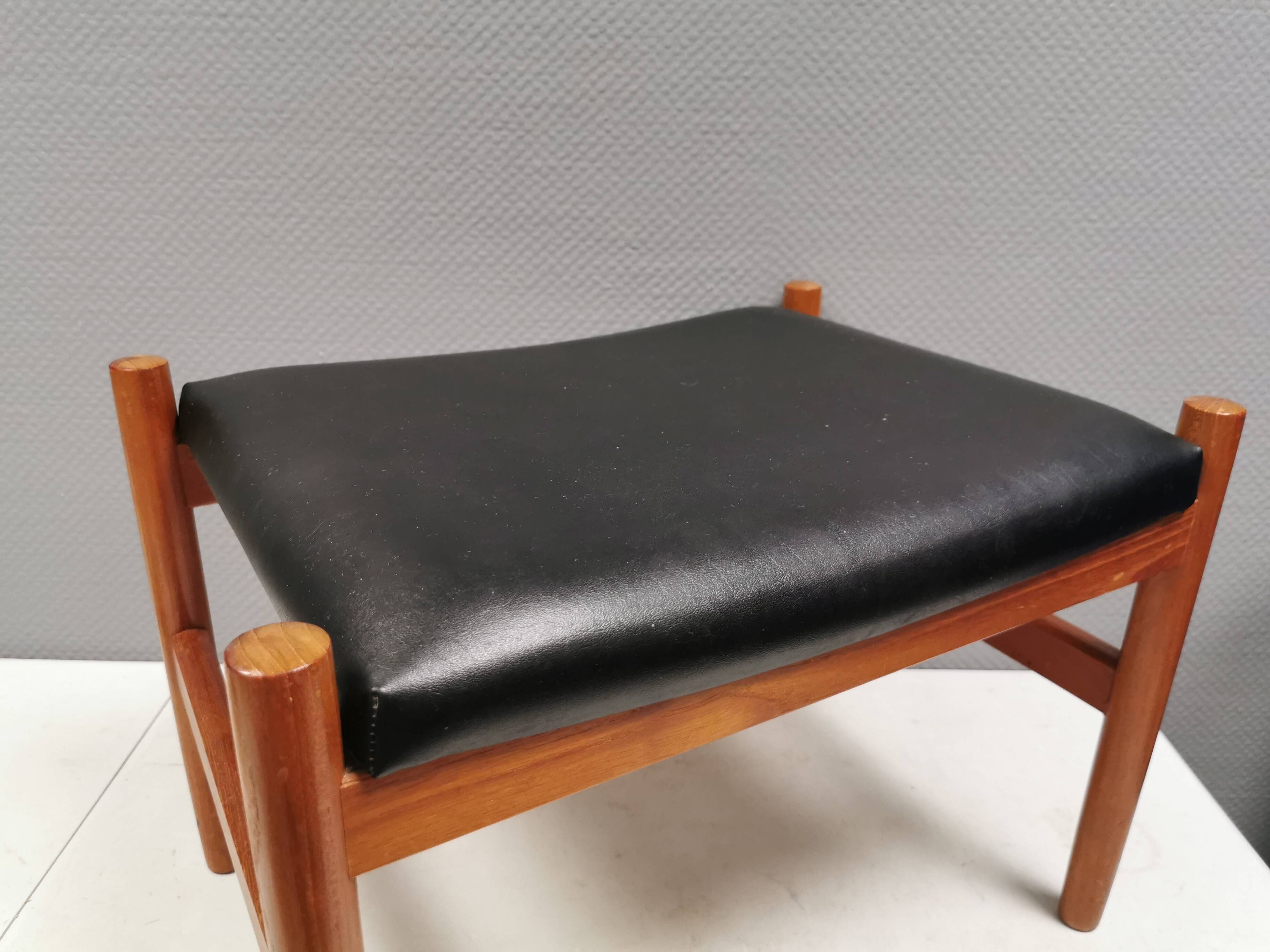 Danish Teak Footstool, Black Skai Leather, 1960s Spøttrup Design
