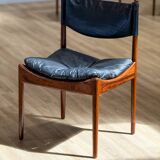 Extendable dining room table and chairs (by Kristian Solmer Vedel)