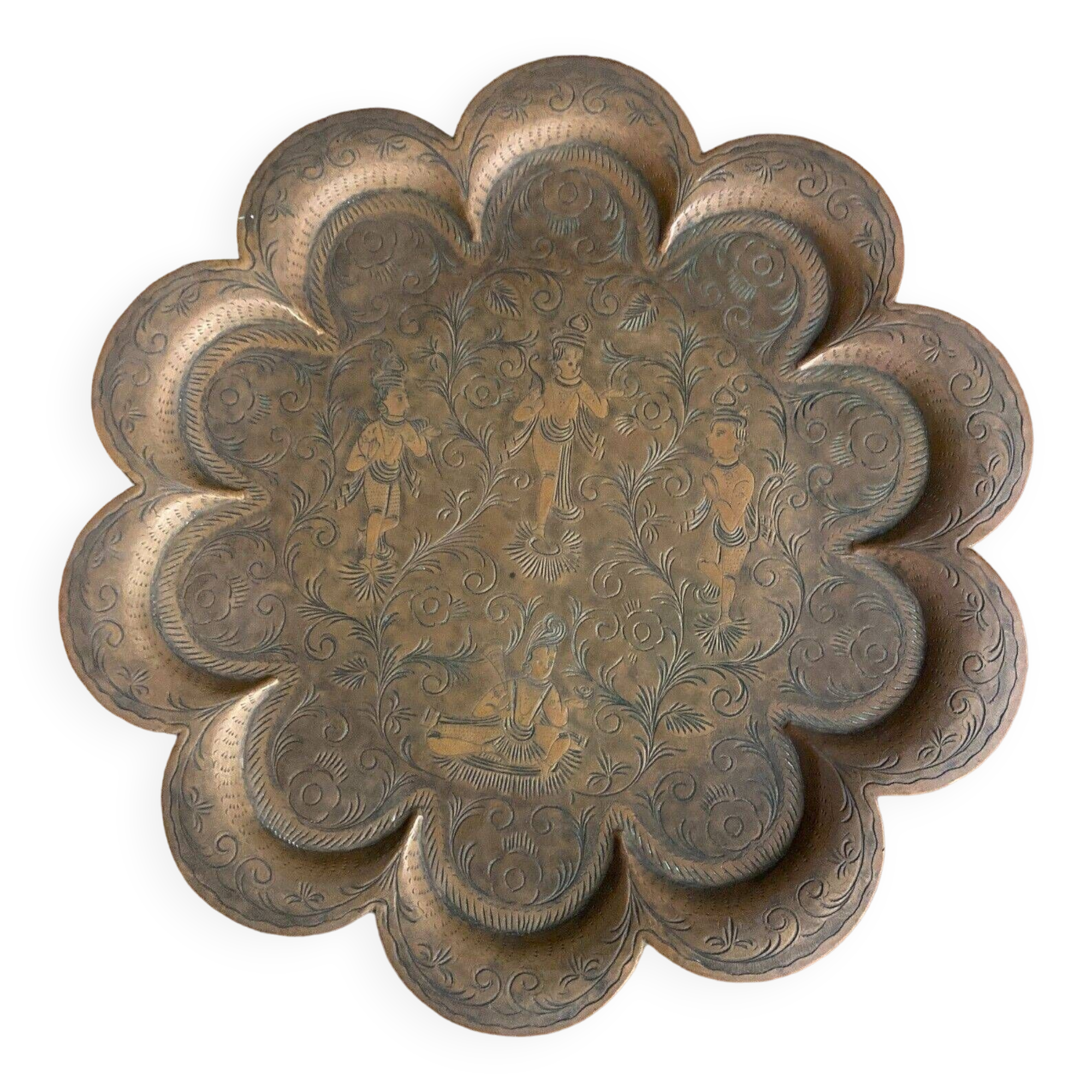 Oriental tea tray in copper or brass richly decorated 20th century