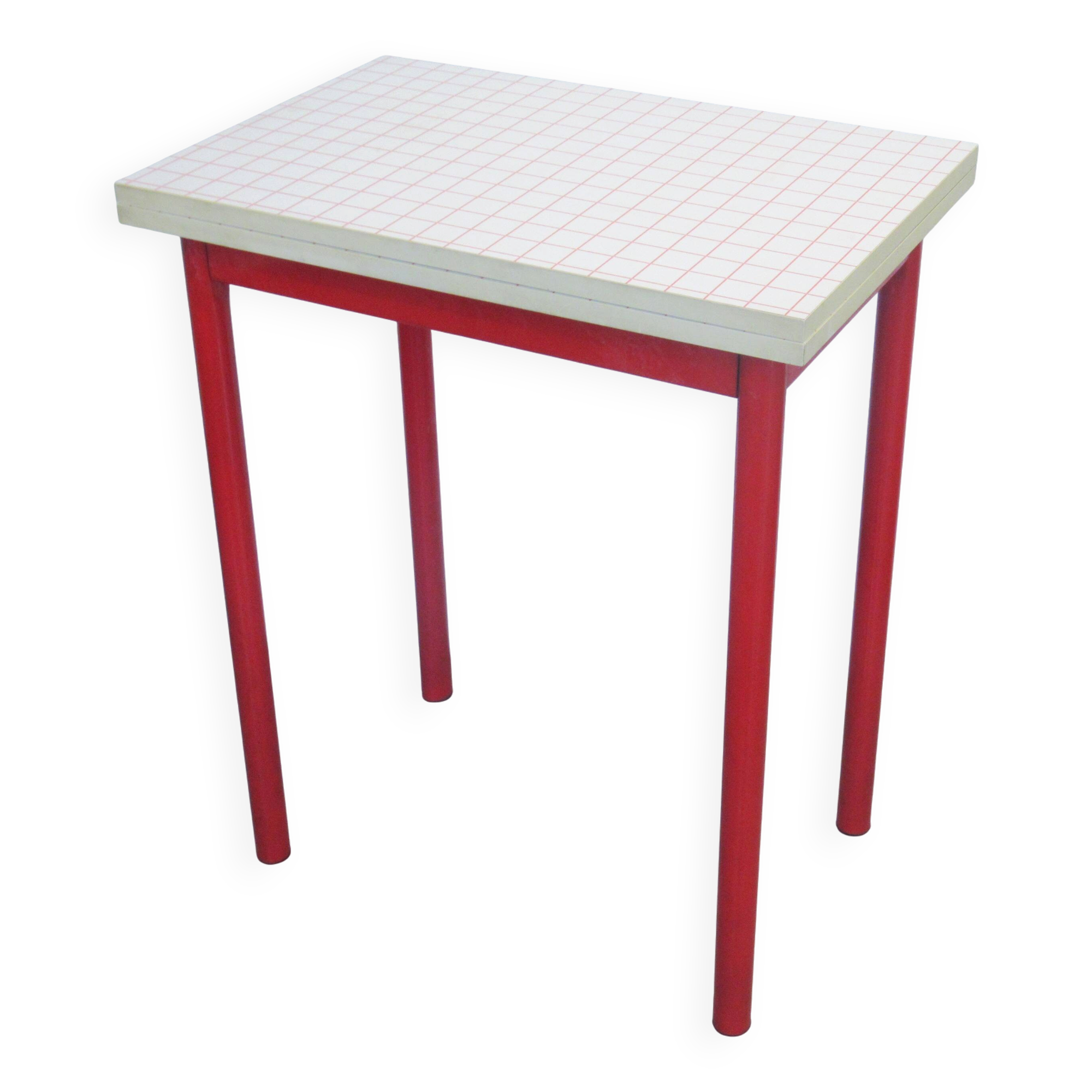 Foldable table with red checkered pattern from the 80s.