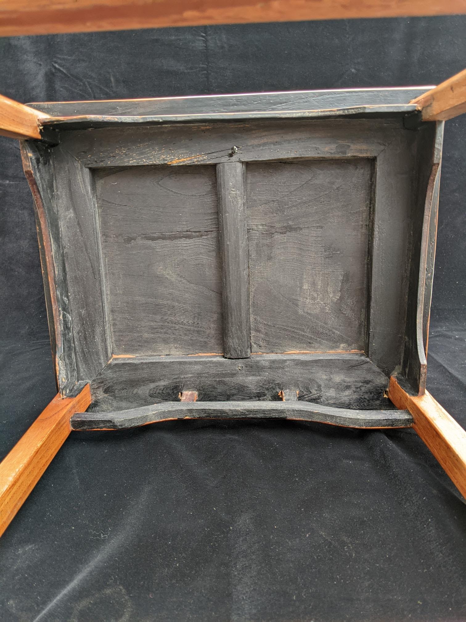 Chinese chair Qing