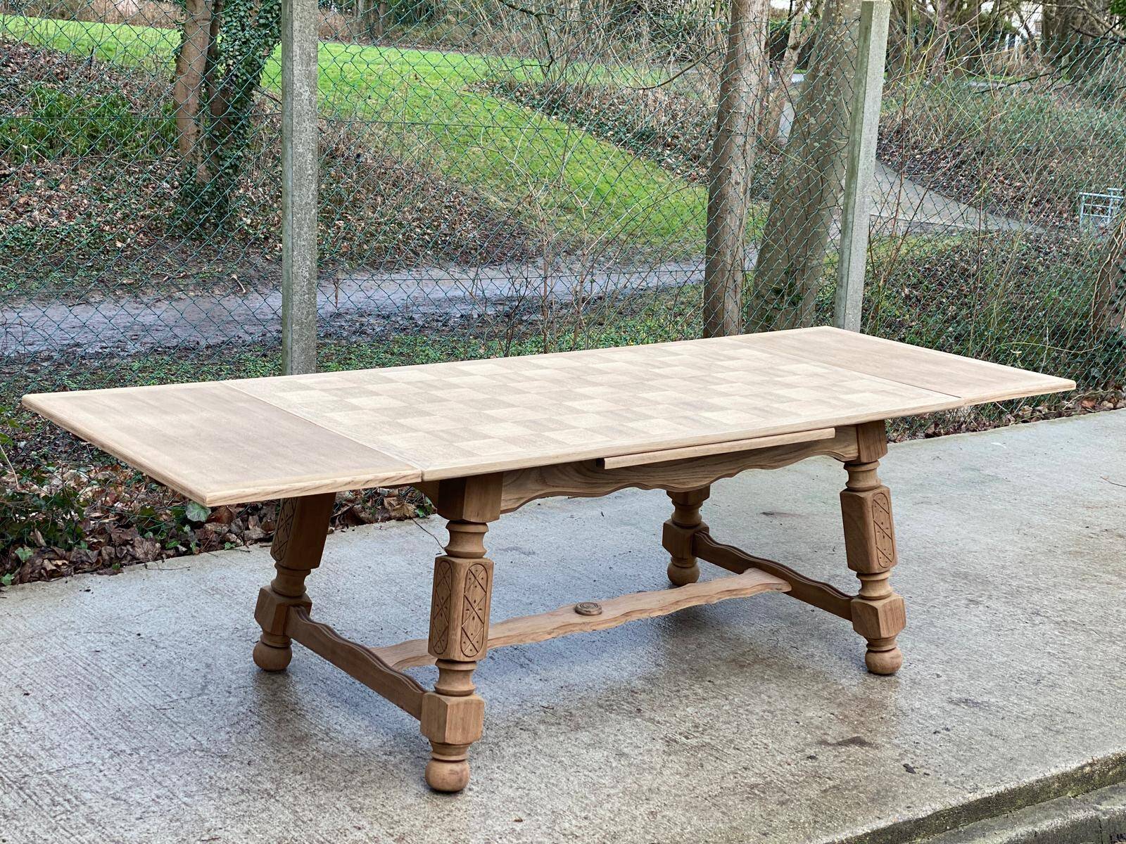 Art Deco extendable monastery table renovated in raw oak 265cm