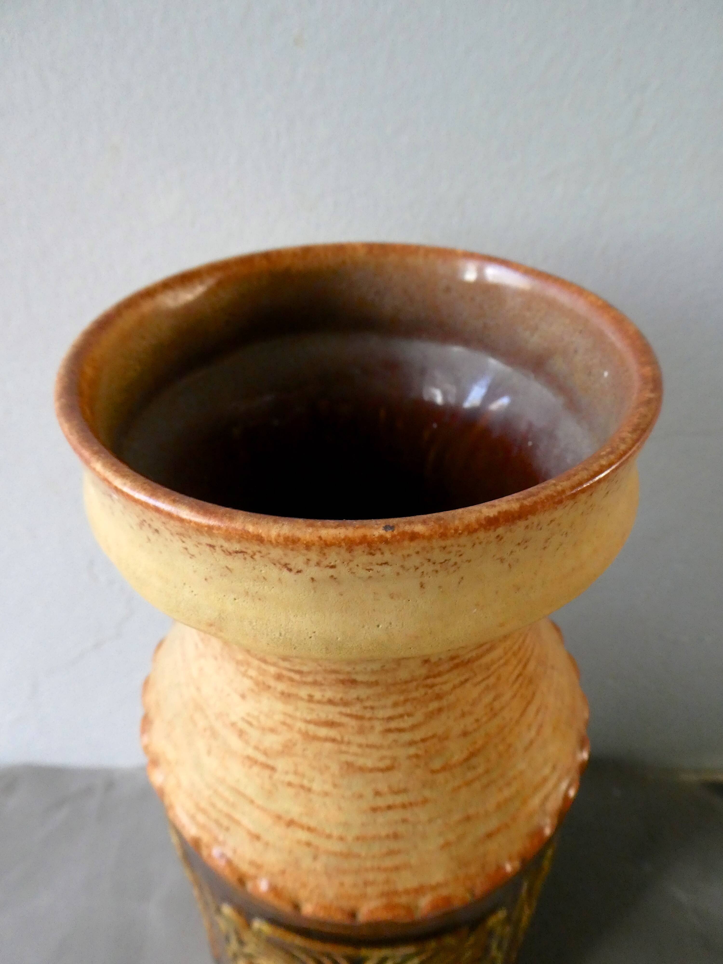 Ceramic vase decorated with flowers from the 70s