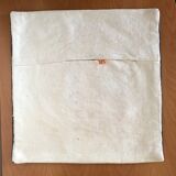 Housse de coussin brodée en soie et coton