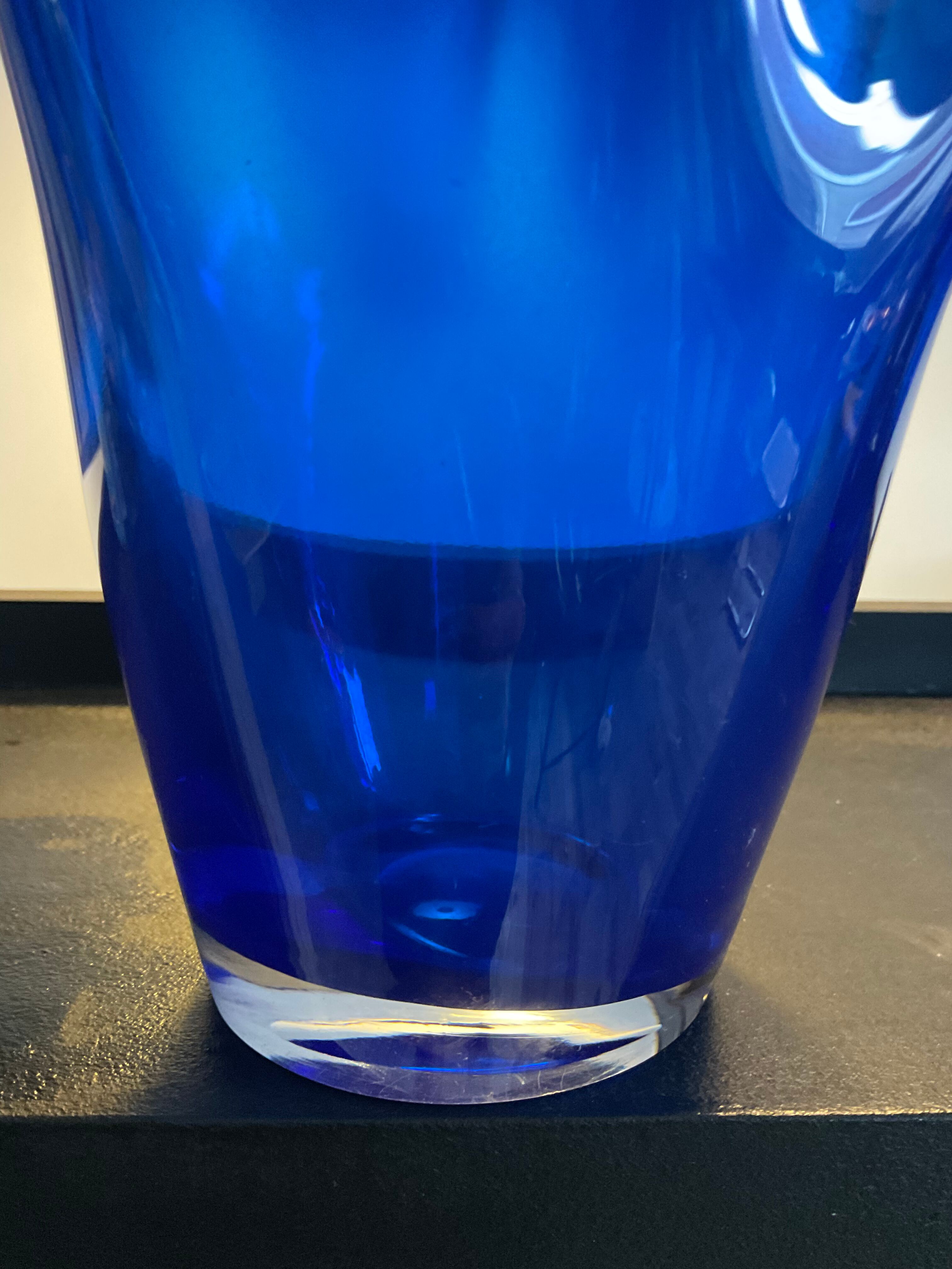 Duo of handkerchief vases in glass paste 70s-80s