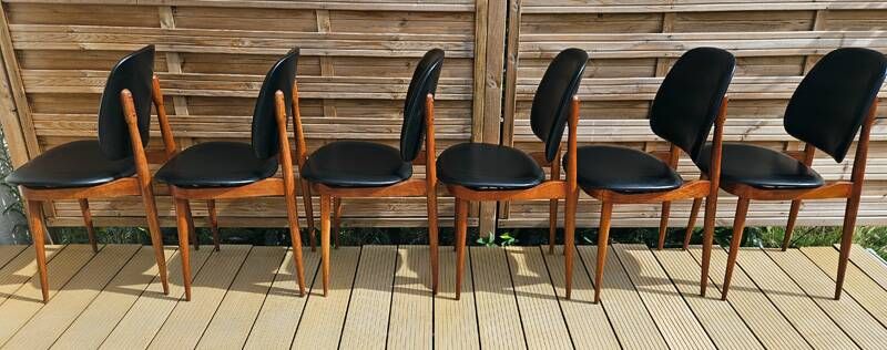 6 "Pegasus" chairs by Pierre Guariche for Baumann, France, 1960s.