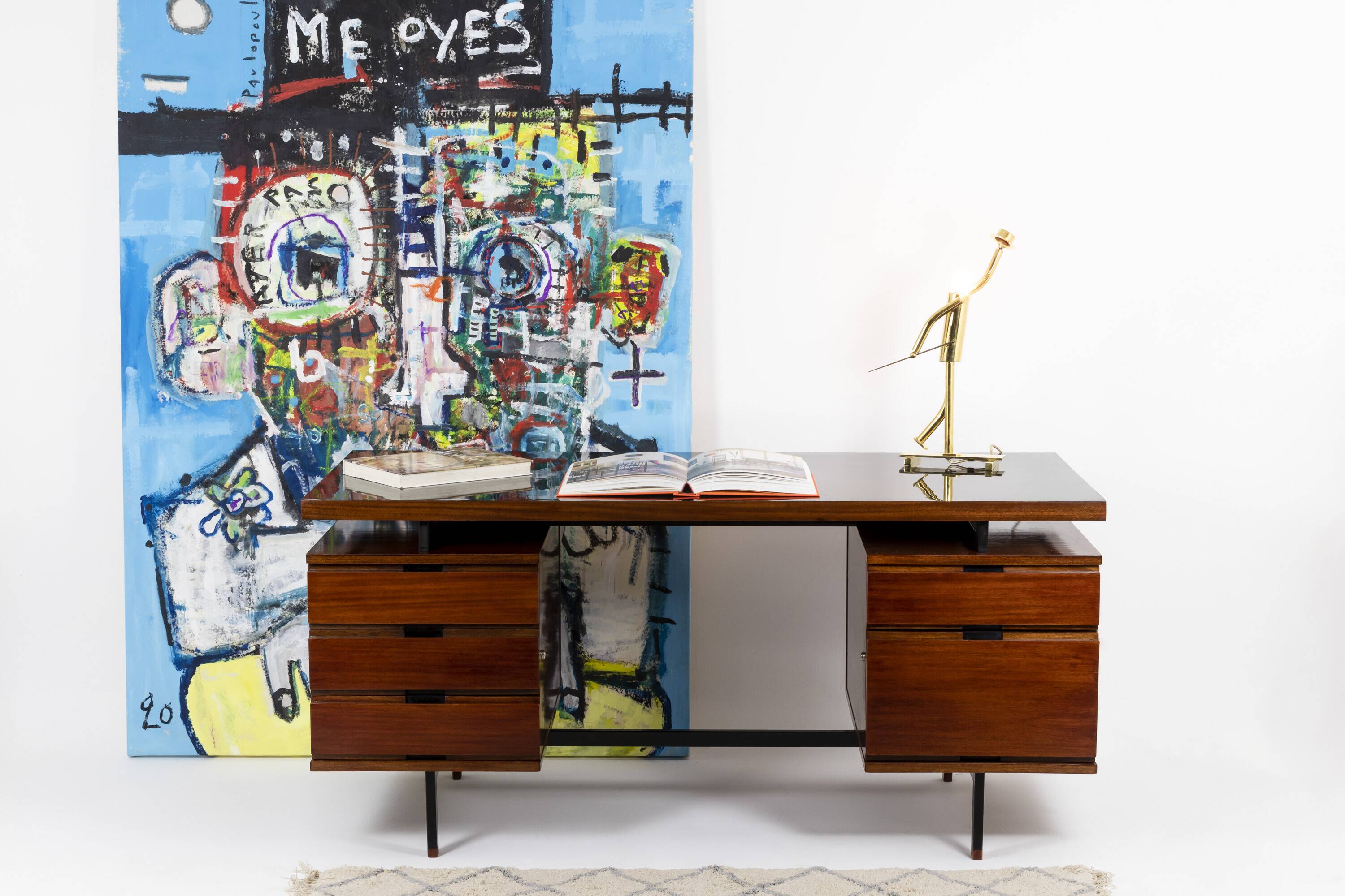 Pierre Guariche, Bureau en acajou et métal laqué, années 1960