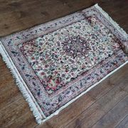 Tapis Pakistanais laine et soie fait main 122x77cm