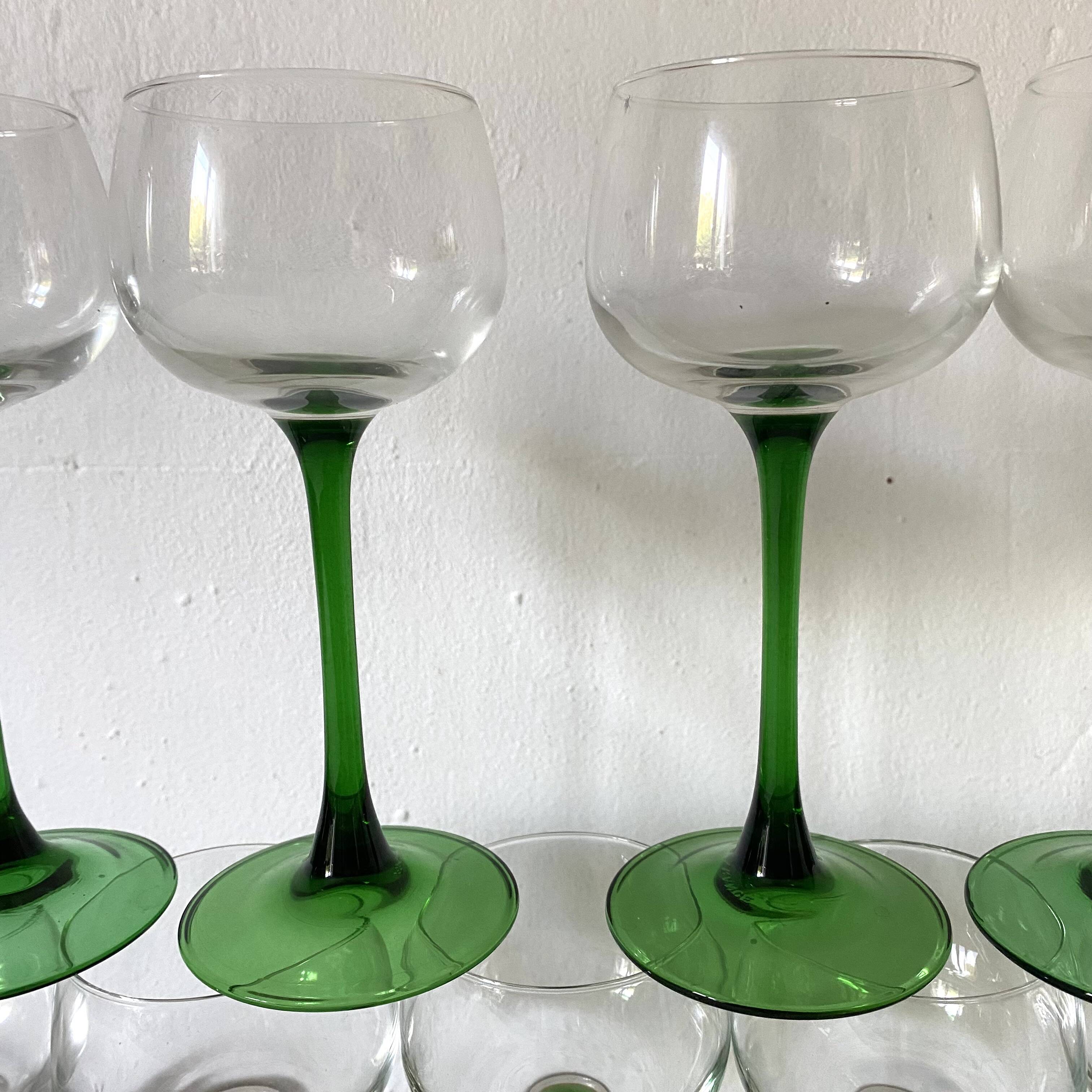 Verres a pieds vintage