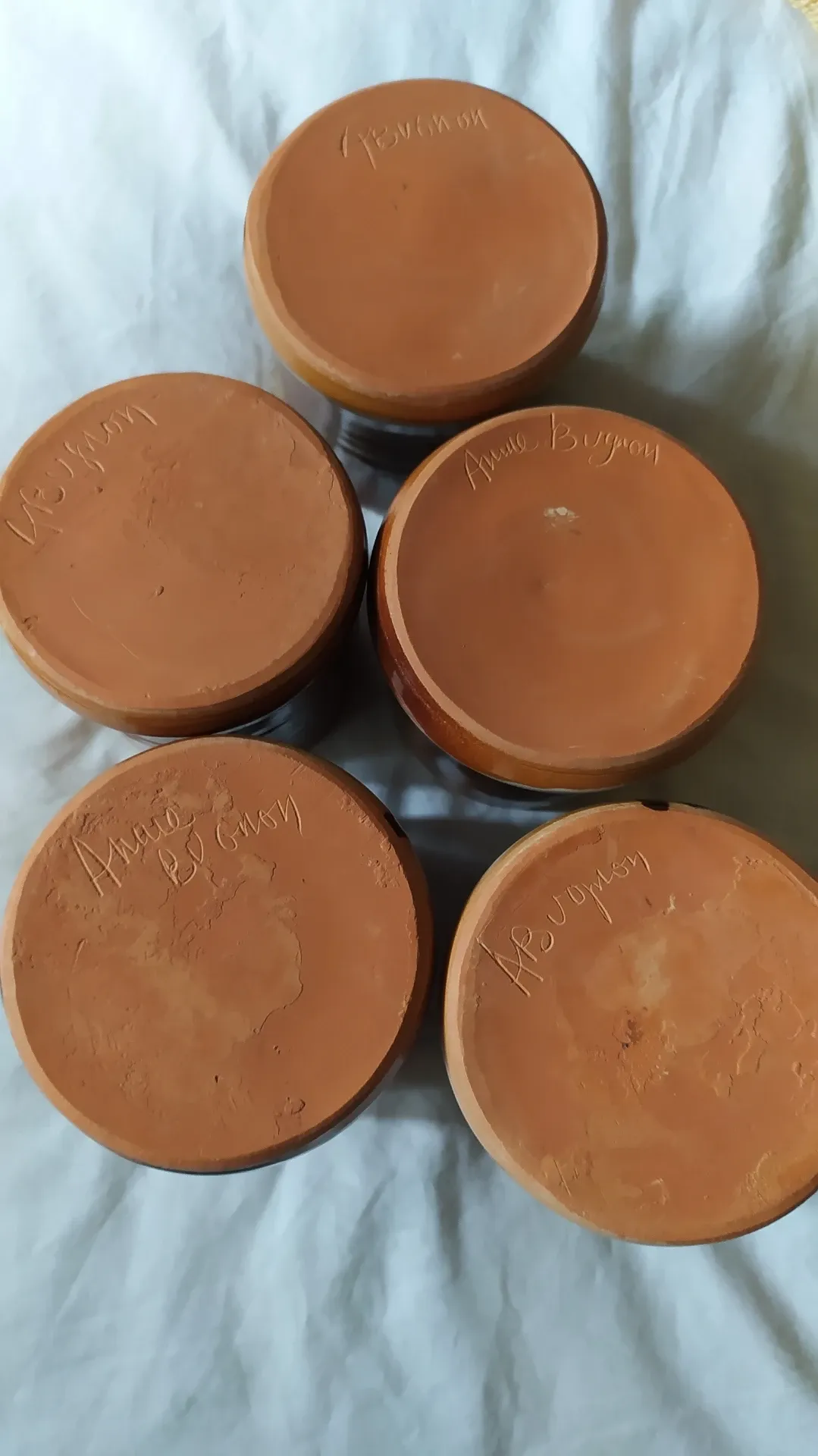 Lot de 5 tasses gobelets • A. Bugnon 